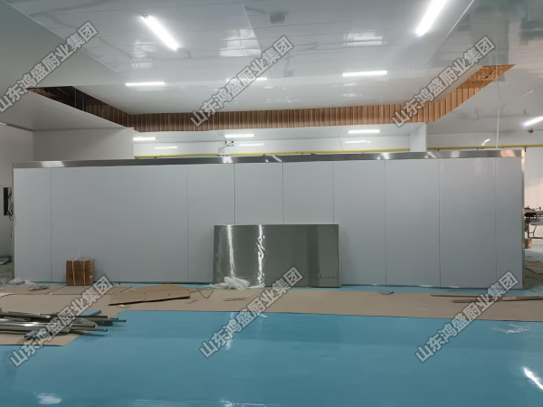 【自强不息】大型消毒房生产，餐具高温消毒房定制，学生餐具消毒房设备生产，热风循环消毒房定制，山西阳泉郊区